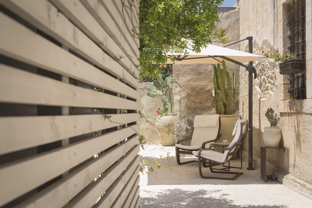 Bed And Breakfast Welcome Noto Exterior photo